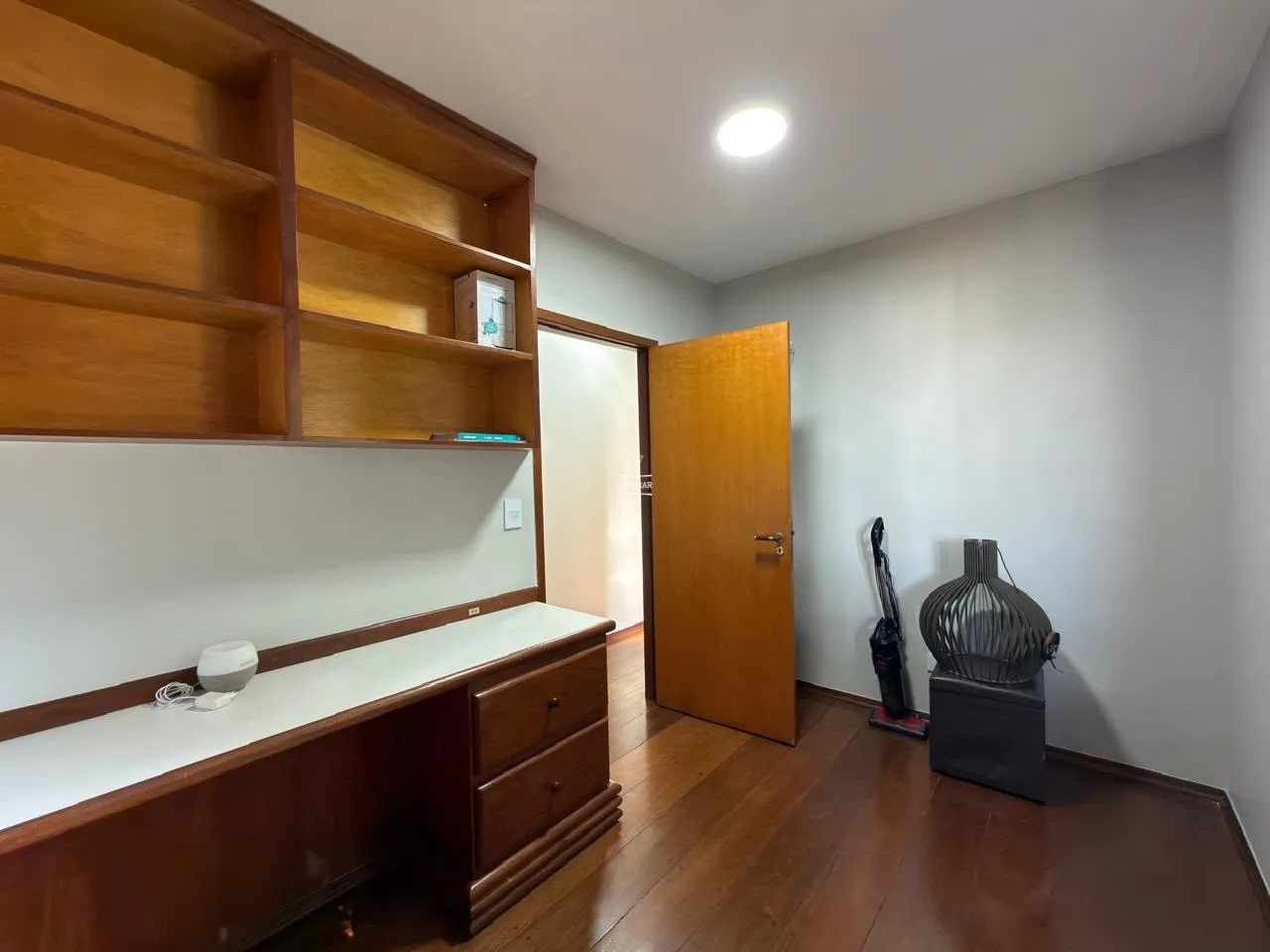 Sobrado 3 dormit&oacute;rios sendo 1 su&iacute;te + 4 vagas de garagem  São Paulo - 