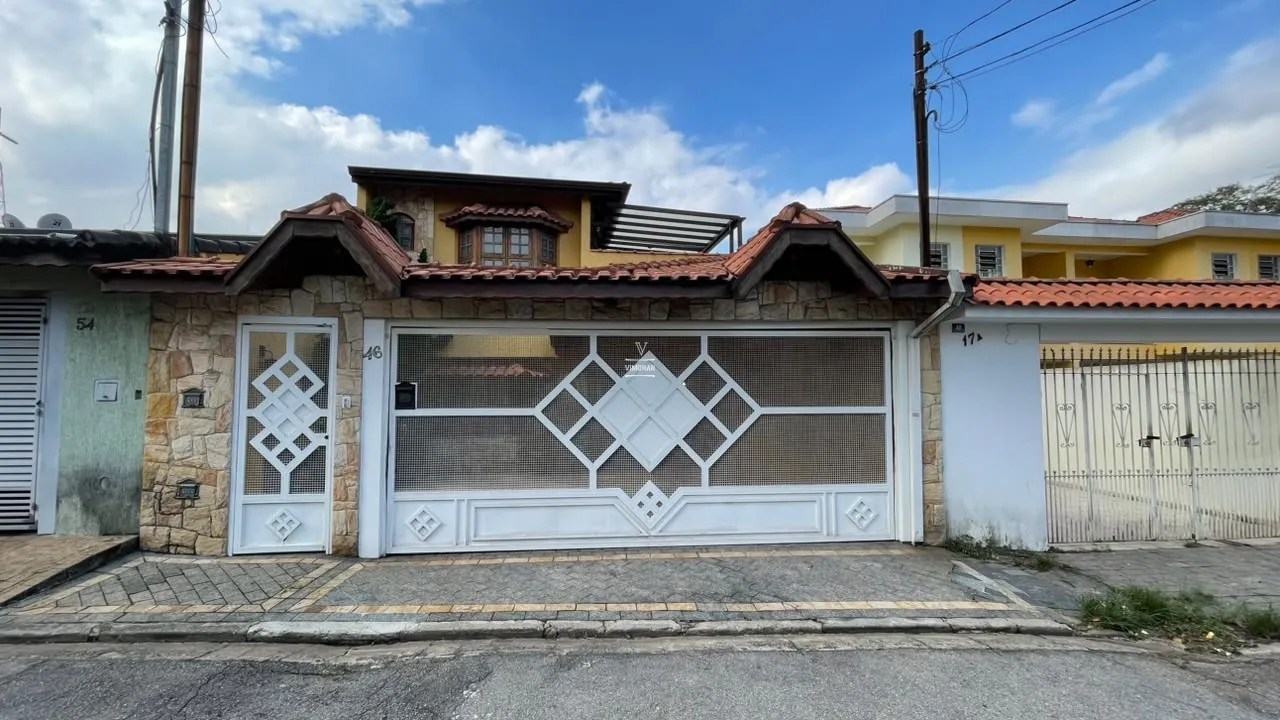 Sobrado 4 dormit&oacute;rios sendo 2 su&iacute;tes + 3 vagas de garagem  Guarulhos - 