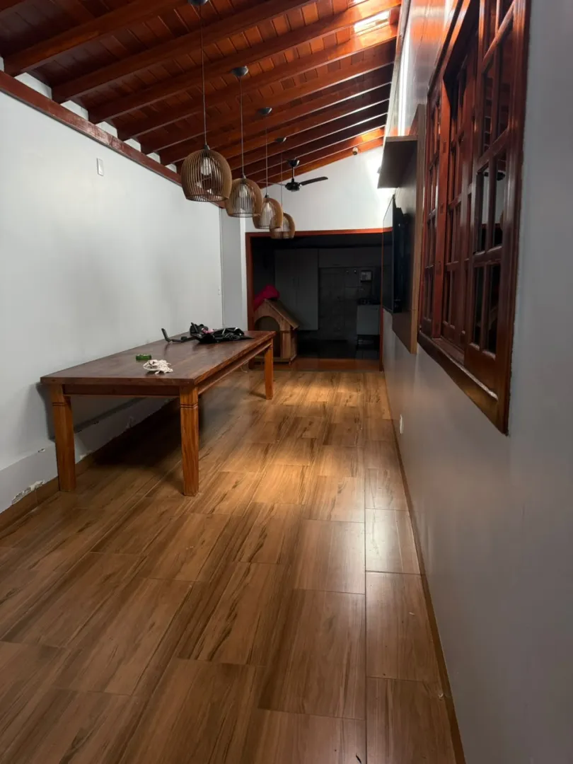 Casa com Piscina Rua Carlos Crozatti Santa Cruz do Rio Pardo - 