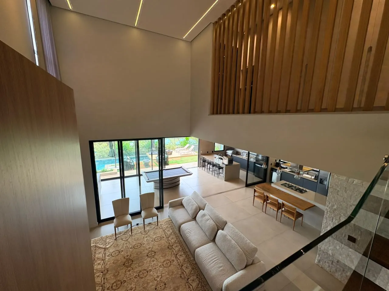 Casa &agrave; Venda Condom&iacute;nio Alphaville 3, 382,45m&sup2;, 4 Su&iacute;tes, Ribeir&atilde;o Preto/SP Rua Doutor Paulo Roberto Carlucci Ribeirão Preto - 