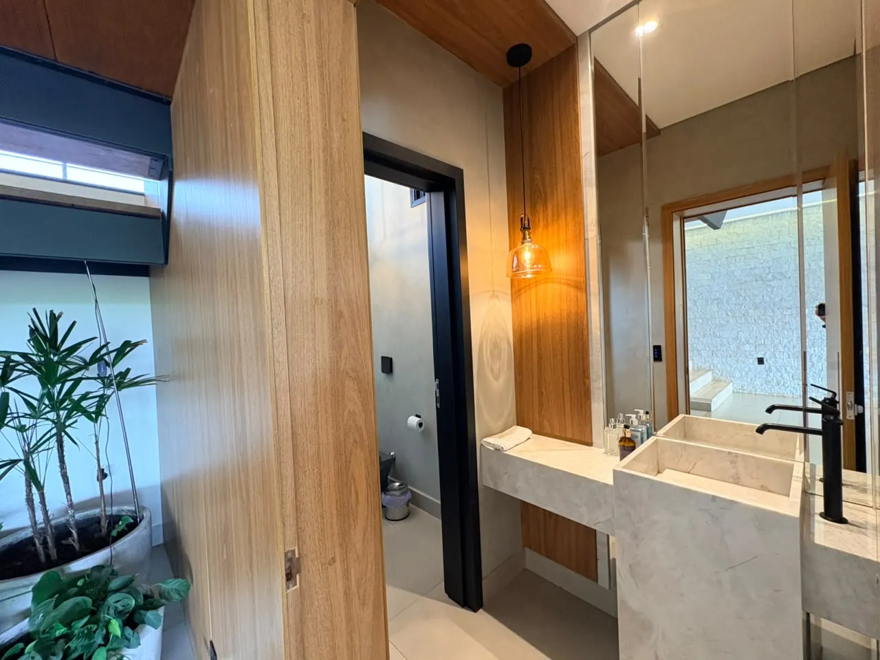 Casa &agrave; Venda Condom&iacute;nio Alphaville 3, 382,45m&sup2;, 4 Su&iacute;tes, Ribeir&atilde;o Preto/SP Rua Doutor Paulo Roberto Carlucci Ribeirão Preto - 