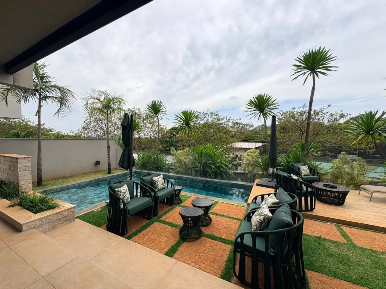 Casa &agrave; Venda Condom&iacute;nio Alphaville 3, 382,45m&sup2;, 4 Su&iacute;tes, Ribeir&atilde;o Preto/SP Rua Doutor Paulo Roberto Carlucci Ribeirão Preto - 
