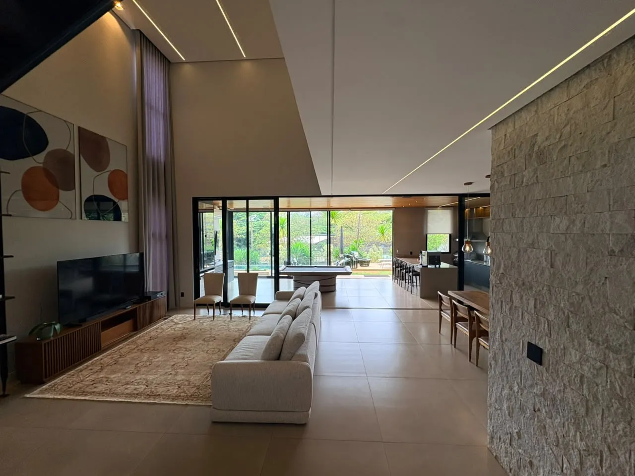 Casa &agrave; Venda Condom&iacute;nio Alphaville 3, 382,45m&sup2;, 4 Su&iacute;tes, Ribeir&atilde;o Preto/SP Rua Doutor Paulo Roberto Carlucci Ribeirão Preto - 