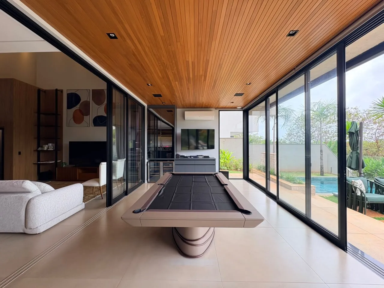 Casa &agrave; Venda Condom&iacute;nio Alphaville 3, 382,45m&sup2;, 4 Su&iacute;tes, Ribeir&atilde;o Preto/SP Rua Doutor Paulo Roberto Carlucci Ribeirão Preto - 