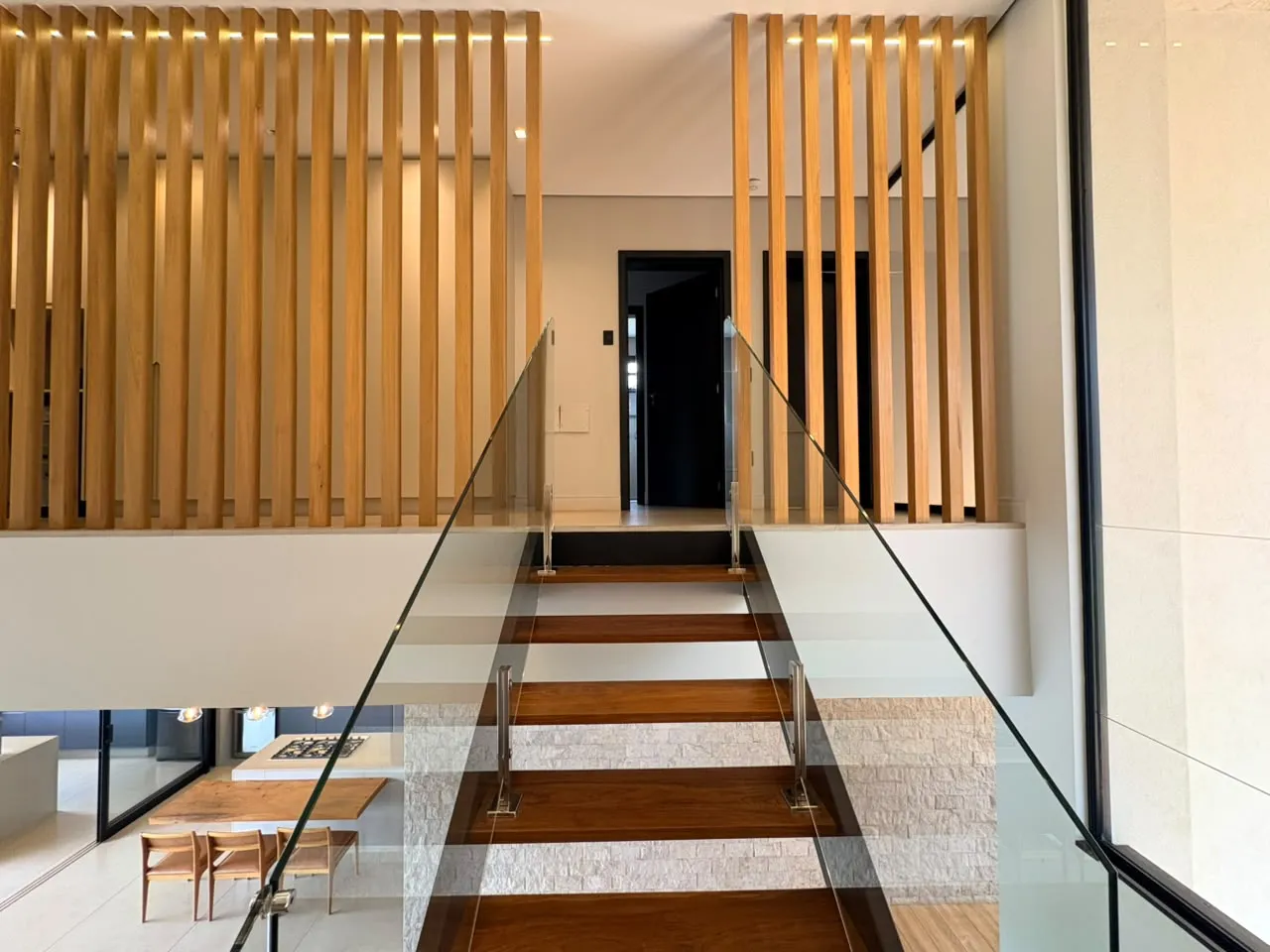 Casa &agrave; Venda Condom&iacute;nio Alphaville 3, 382,45m&sup2;, 4 Su&iacute;tes, Ribeir&atilde;o Preto/SP Rua Doutor Paulo Roberto Carlucci Ribeirão Preto - 