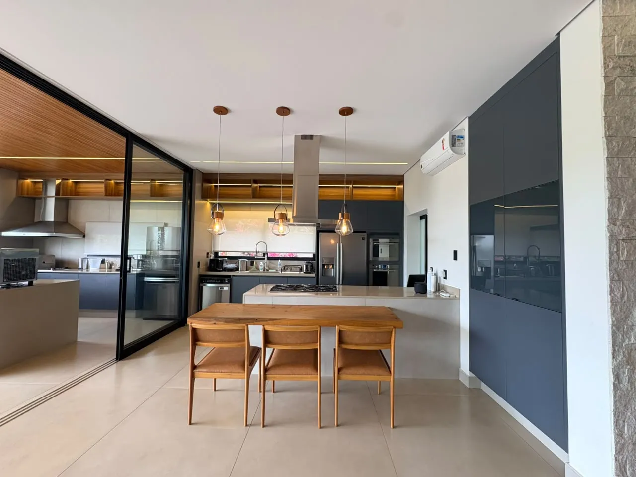 Casa &agrave; Venda Condom&iacute;nio Alphaville 3, 382,45m&sup2;, 4 Su&iacute;tes, Ribeir&atilde;o Preto/SP Rua Doutor Paulo Roberto Carlucci Ribeirão Preto - 
