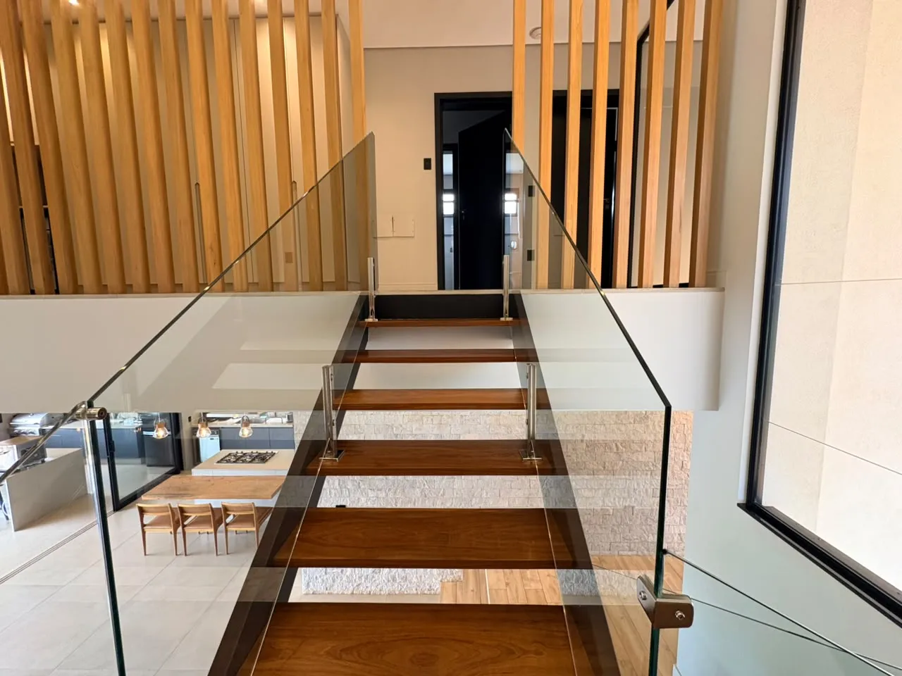 Casa &agrave; Venda Condom&iacute;nio Alphaville 3, 382,45m&sup2;, 4 Su&iacute;tes, Ribeir&atilde;o Preto/SP Rua Doutor Paulo Roberto Carlucci Ribeirão Preto - 