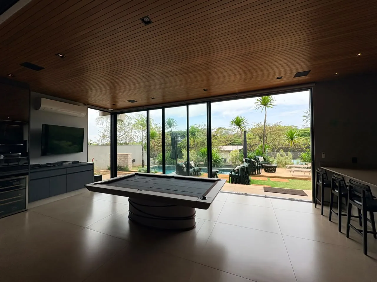 Casa &agrave; Venda Condom&iacute;nio Alphaville 3, 382,45m&sup2;, 4 Su&iacute;tes, Ribeir&atilde;o Preto/SP Rua Doutor Paulo Roberto Carlucci Ribeirão Preto - 