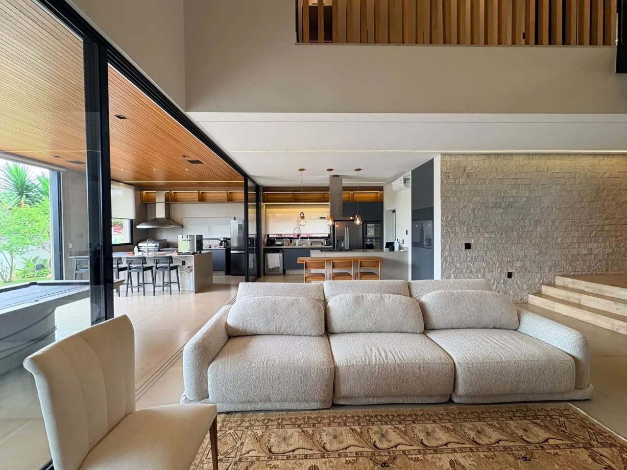 Casa &agrave; Venda Condom&iacute;nio Alphaville 3, 382,45m&sup2;, 4 Su&iacute;tes, Ribeir&atilde;o Preto/SP Rua Doutor Paulo Roberto Carlucci Ribeirão Preto - 