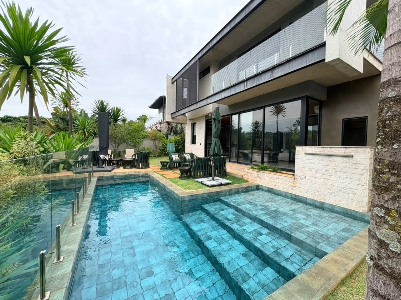 Casa &agrave; Venda Condom&iacute;nio Alphaville 3, 382,45m&sup2;, 4 Su&iacute;tes, Ribeir&atilde;o Preto/SP Rua Doutor Paulo Roberto Carlucci Ribeirão Preto - 