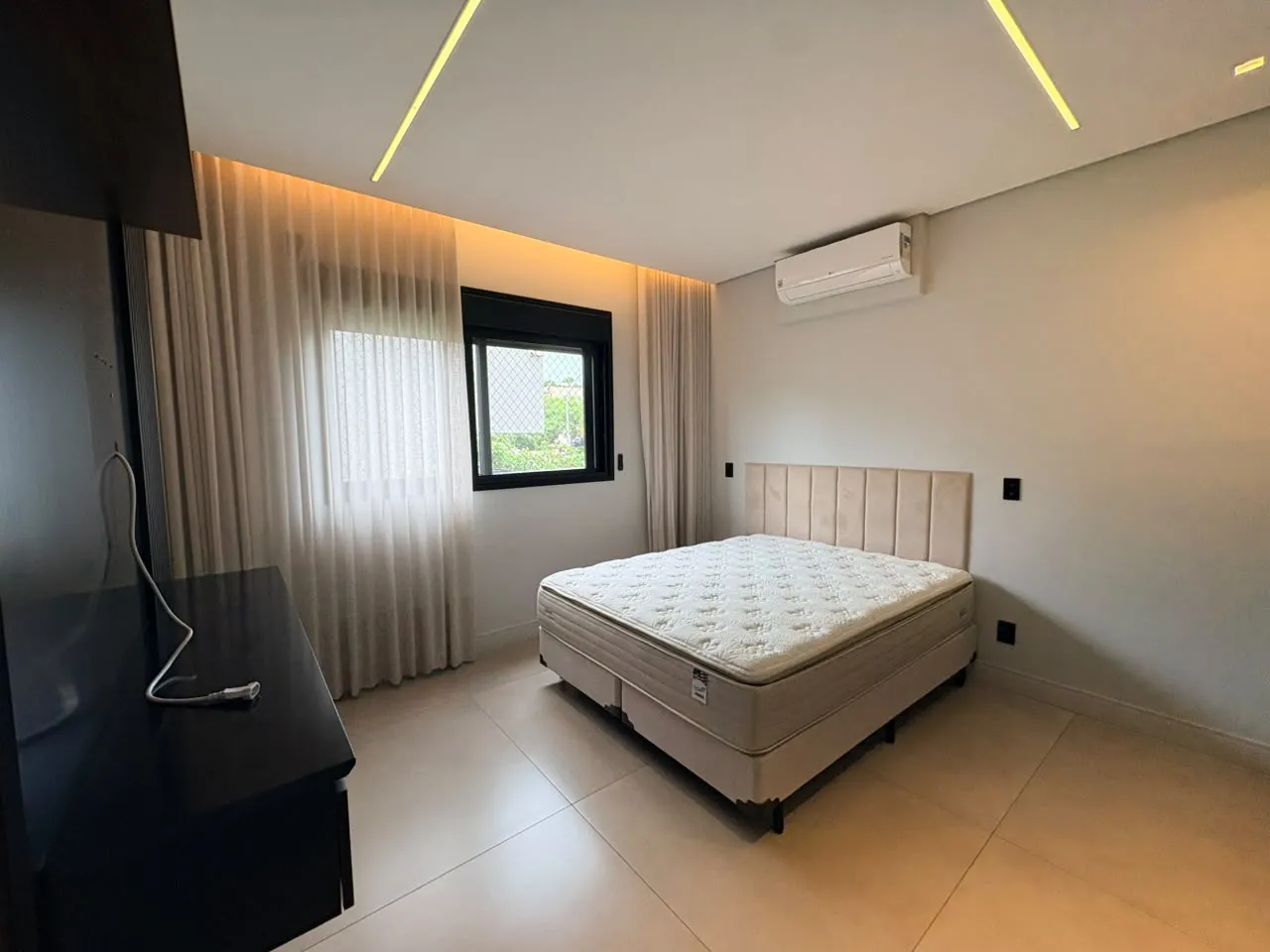 Casa &agrave; Venda Condom&iacute;nio Alphaville 3, 382,45m&sup2;, 4 Su&iacute;tes, Ribeir&atilde;o Preto/SP Rua Doutor Paulo Roberto Carlucci Ribeirão Preto - 