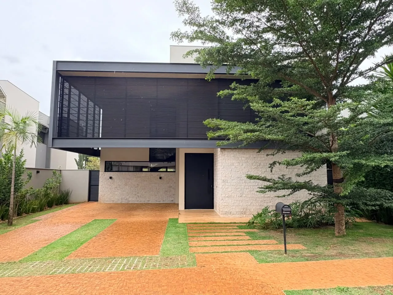 Casa &agrave; Venda Condom&iacute;nio Alphaville 3, 382,45m&sup2;, 4 Su&iacute;tes, Ribeir&atilde;o Preto/SP Rua Doutor Paulo Roberto Carlucci Ribeirão Preto - 