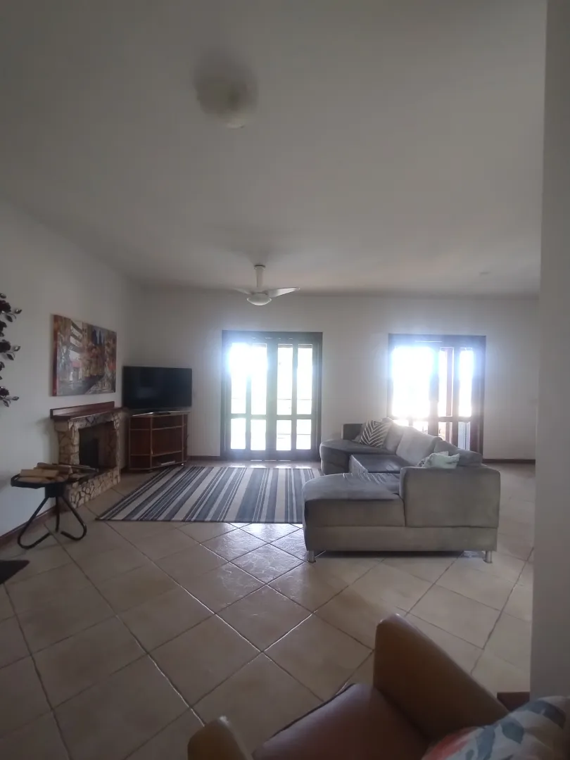 Casa em condom&iacute;nio com 03 dormit&oacute;rios &agrave; venda em Igarat&aacute;  Igaratá - 