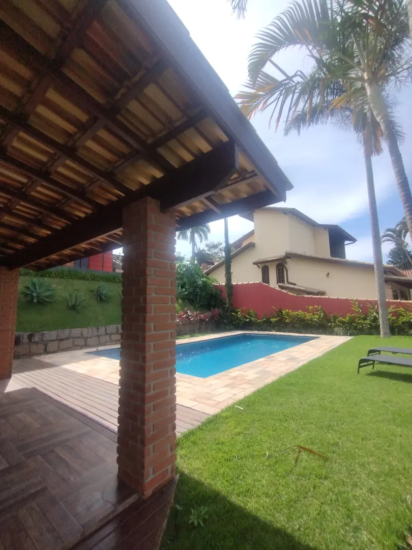 Casa em condom&iacute;nio com 03 dormit&oacute;rios &agrave; venda em Igarat&aacute;  Igaratá - 