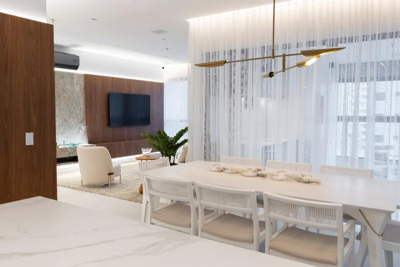 Cosmopolitan Residence &mdash; Unidade 801 | 151,16 m&sup2; e Alto Padr&atilde;o em Meia Praia, Itapema Rua 290 Itapema - 