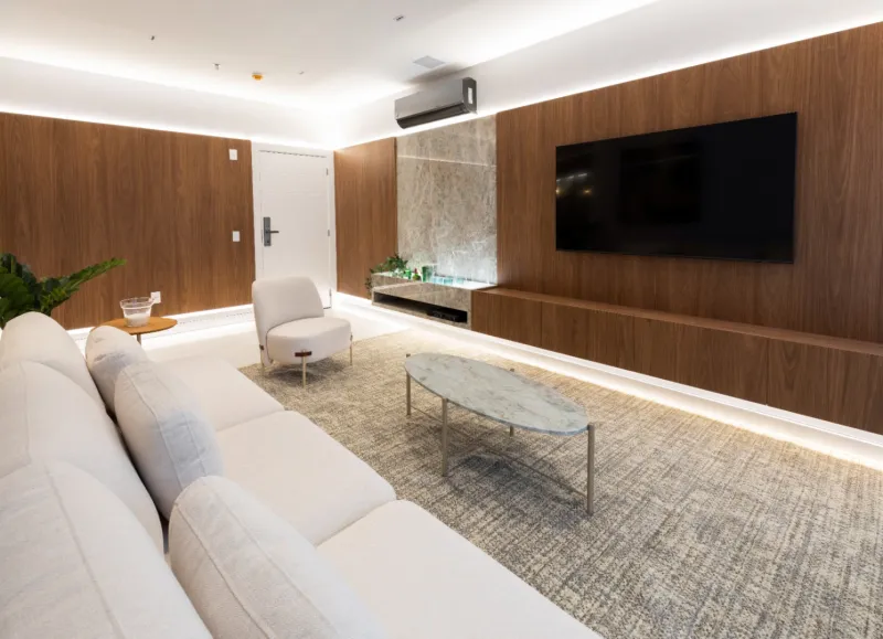 Cosmopolitan Residence &mdash; Unidade 801 | 151,16 m&sup2; e Alto Padr&atilde;o em Meia Praia, Itapema Rua 290 Itapema - 