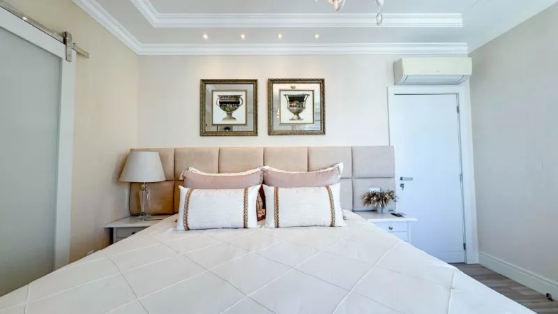 Rosas de Provence | Cobertura Duplex Quadra Mar com 4 Su&iacute;tes &agrave; Venda em Meia Praia Rua 301 Itapema - 