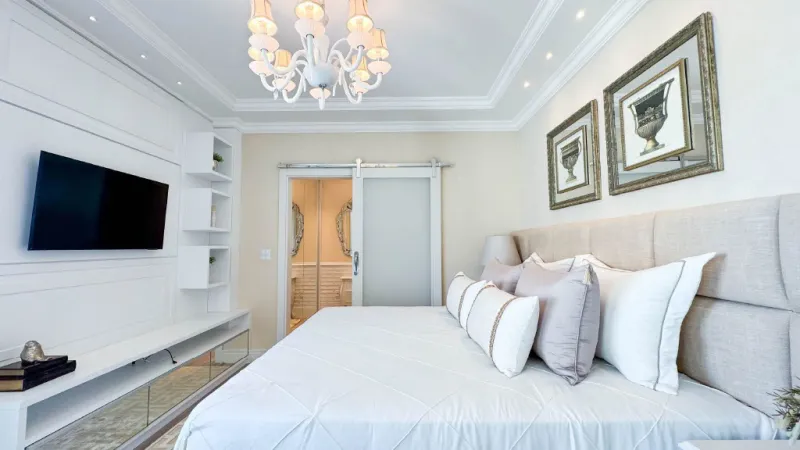 Rosas de Provence | Cobertura Duplex Quadra Mar com 4 Su&iacute;tes &agrave; Venda em Meia Praia Rua 301 Itapema - 