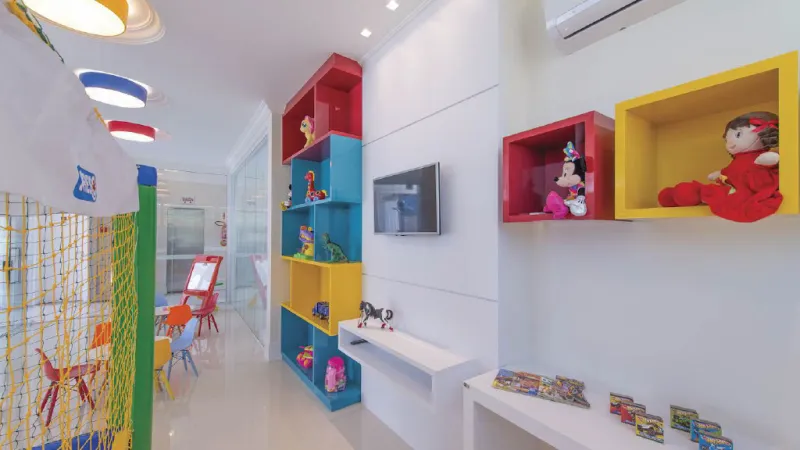 Rosas de Provence | Cobertura Duplex Quadra Mar com 4 Su&iacute;tes &agrave; Venda em Meia Praia Rua 301 Itapema - 