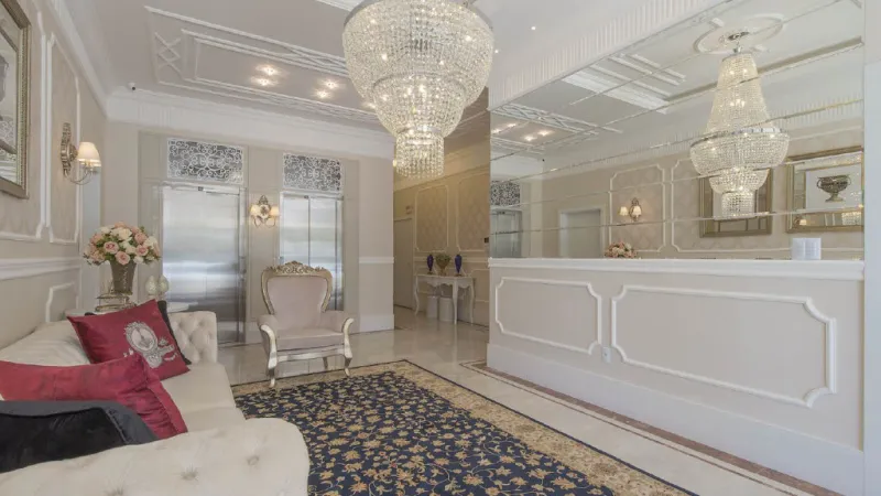 Rosas de Provence | Cobertura Duplex Quadra Mar com 4 Su&iacute;tes &agrave; Venda em Meia Praia Rua 301 Itapema - 