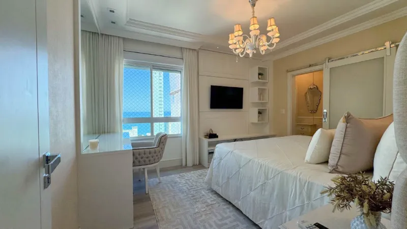Rosas de Provence | Cobertura Duplex Quadra Mar com 4 Su&iacute;tes &agrave; Venda em Meia Praia Rua 301 Itapema - 