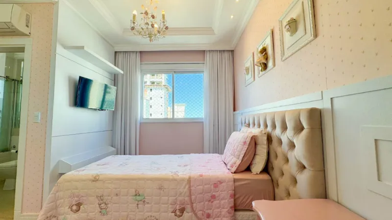 Rosas de Provence | Cobertura Duplex Quadra Mar com 4 Su&iacute;tes &agrave; Venda em Meia Praia Rua 301 Itapema - 