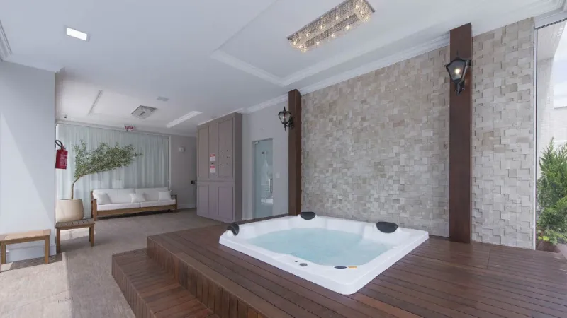Rosas de Provence | Cobertura Duplex Quadra Mar com 4 Su&iacute;tes &agrave; Venda em Meia Praia Rua 301 Itapema - 