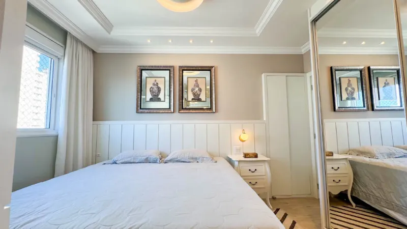 Rosas de Provence | Cobertura Duplex Quadra Mar com 4 Su&iacute;tes &agrave; Venda em Meia Praia Rua 301 Itapema - 