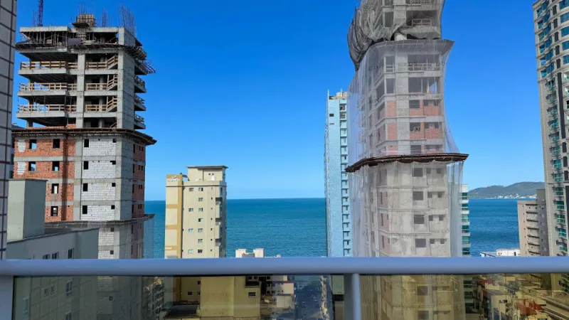 Rosas de Provence | Cobertura Duplex Quadra Mar com 4 Su&iacute;tes &agrave; Venda em Meia Praia Rua 301 Itapema - 