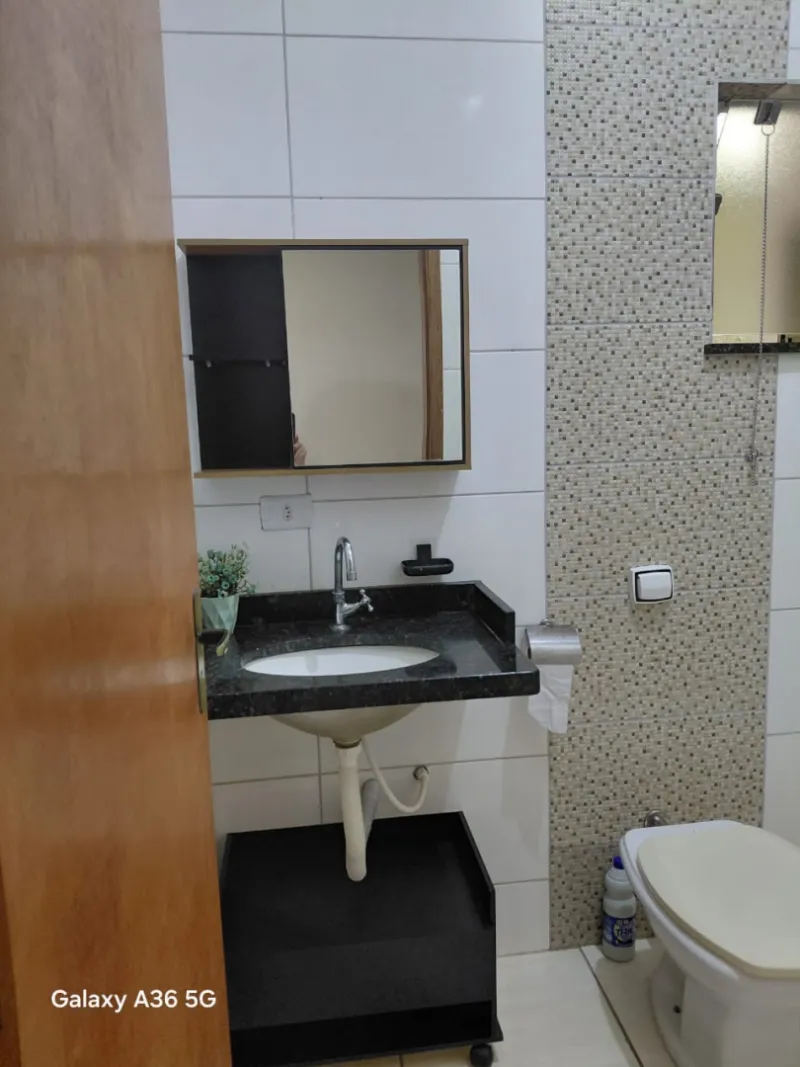 Casa com acabameto sofisticado e muito bem ventilada  Santa Cruz do Rio Pardo - 
