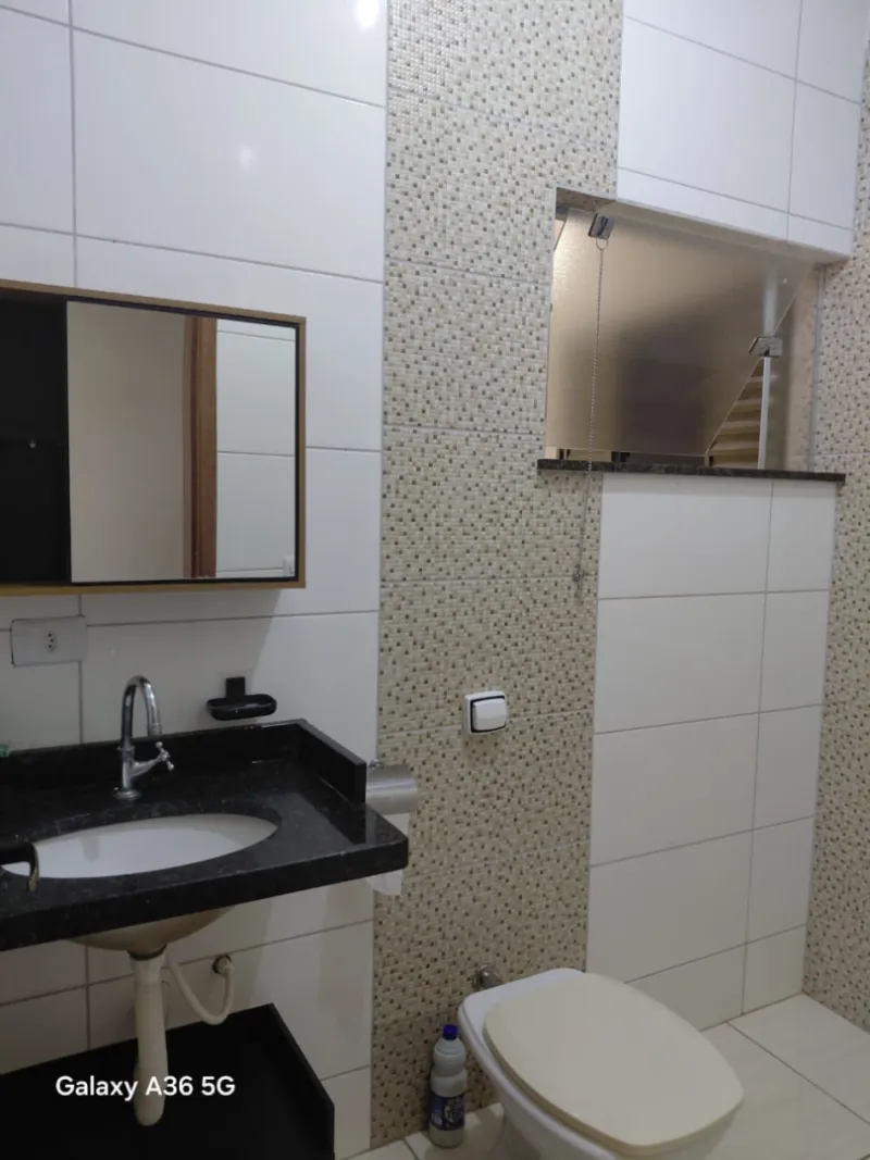 Casa com acabameto sofisticado e muito bem ventilada  Santa Cruz do Rio Pardo - 
