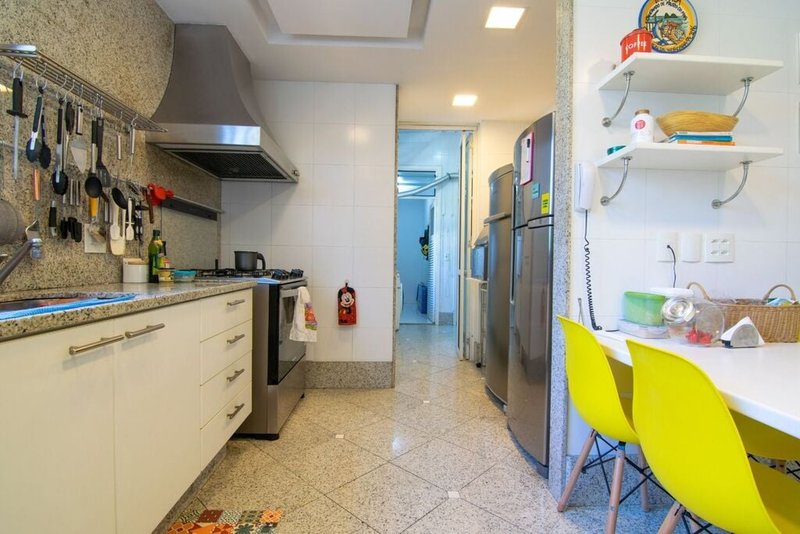 Duplex Condomínio Barramares Apto 3 suítes 304m² Lúcio Costa Rio de Janeiro - 