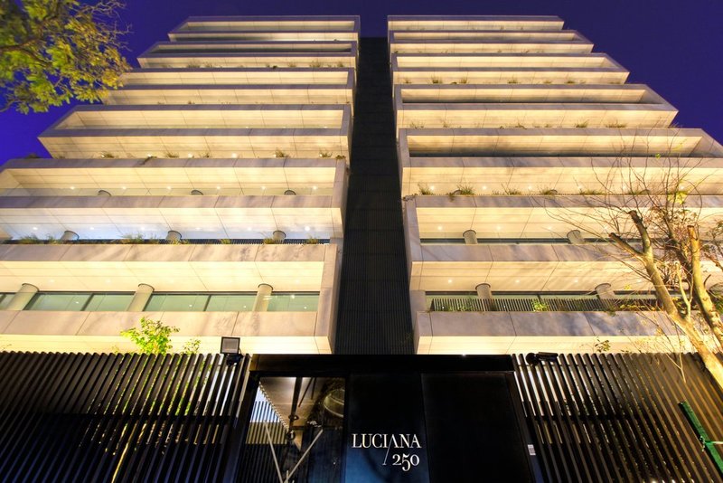 Apartamento Luciana 250 3 Dormitórios, Moinhos de Vento Luciana de Abreu Porto Alegre - 