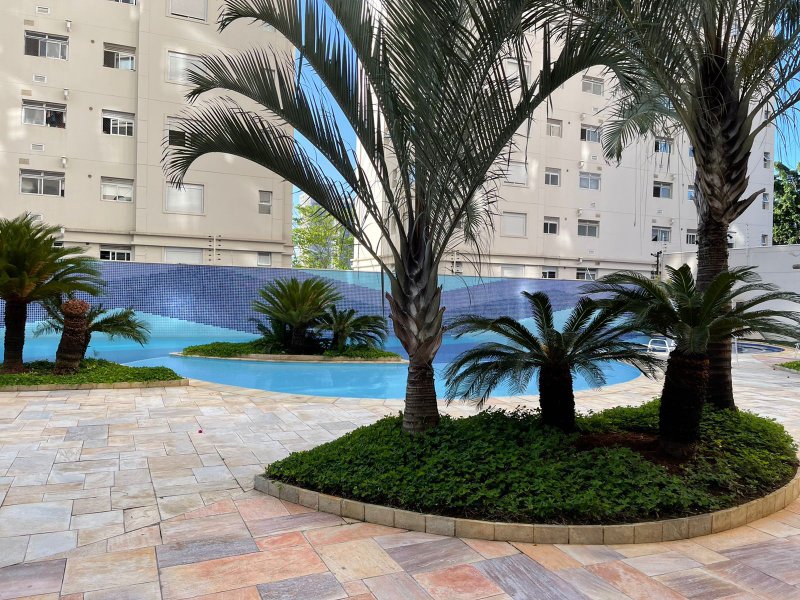 Apartamento  144m²  3 quartos 3 suites   5 banheiros 3 suítes  3 vagas Rua Morais de Barros  São Paulo - 