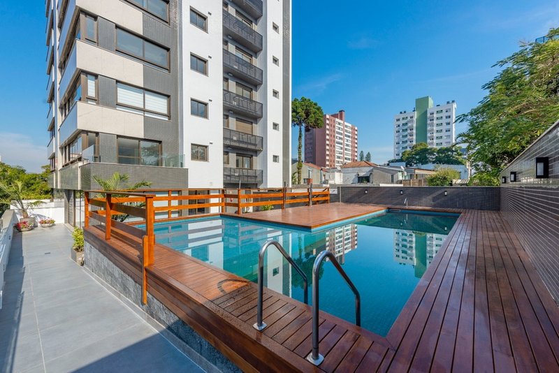 Apartamento Arsiè 125.33m² 3D Faria Santos Porto Alegre - Piscina