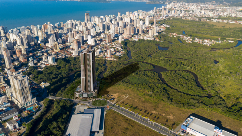 Apartamento Reserva do Arvoredo Home Club 2 suítes 92m² 264 Porto Belo - 