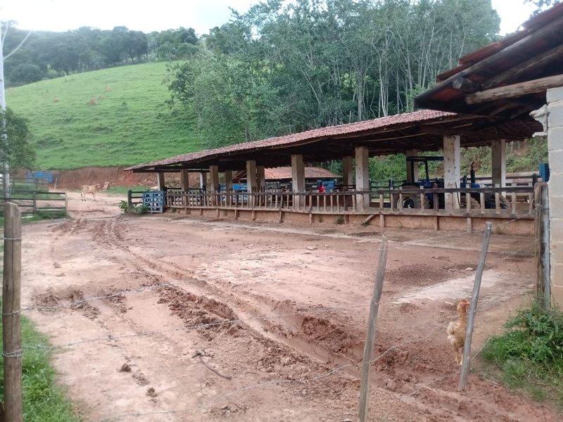 Fazenda 208 hectares em paraibuna! - Paraibuna - 
