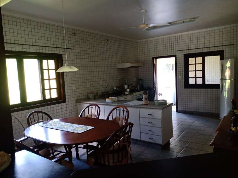 Excelente Fazenda de 237 hectares em canas - CANAS - 