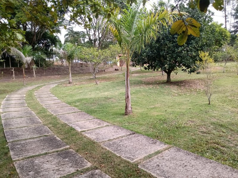Linda chácara com 5.000 metros em caçapava - Caçapava - 