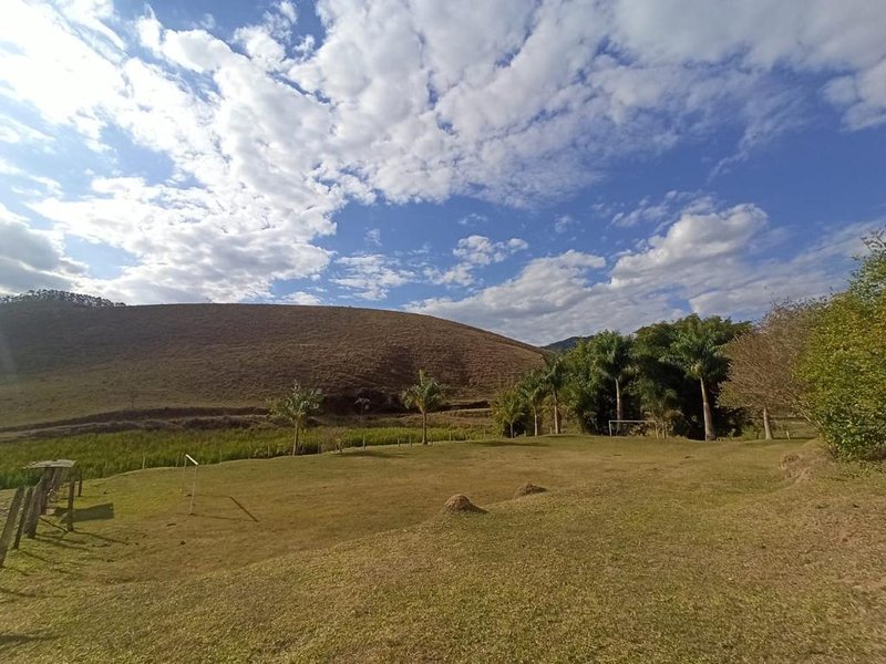 Sítio com 10.9 hectares em São josé dos campos - São José dos Campos - 