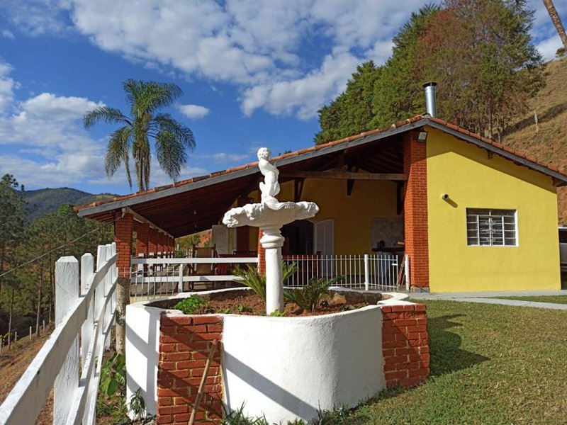 Sítio com 10.9 hectares em São josé dos campos - São José dos Campos - 