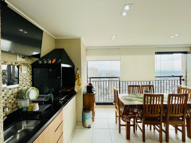 Apartamento à venda com 67m², 2 dormitórios, 02 banheiros e 2 vagas de garagem Rua Arroio Grande São Paulo - 