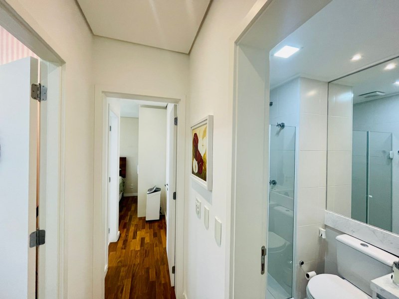 Apartamento à venda com 67m², 2 dormitórios, 02 banheiros e 2 vagas de garagem Rua Arroio Grande São Paulo - 