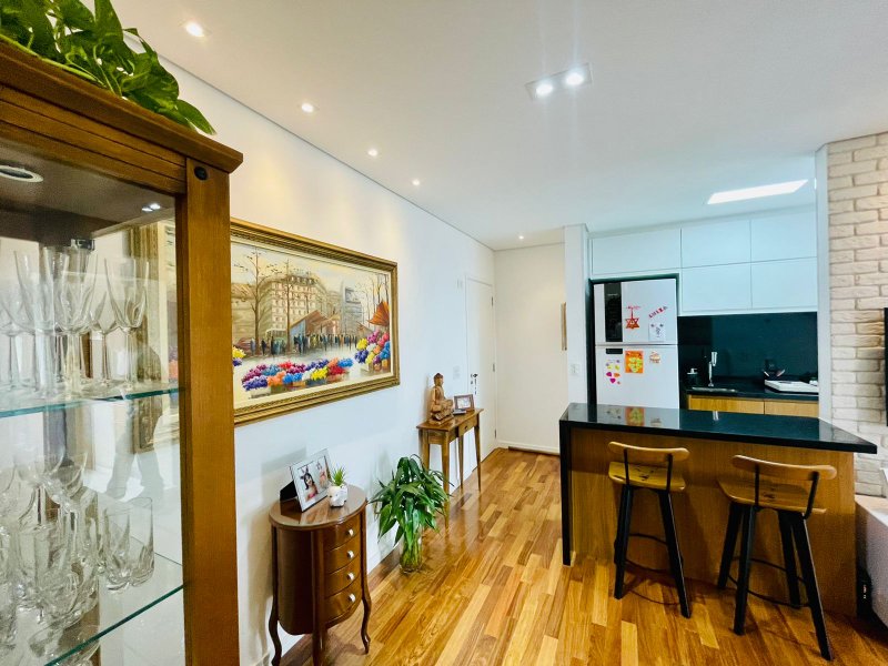 Apartamento à venda com 67m², 2 dormitórios, 02 banheiros e 2 vagas de garagem Rua Arroio Grande São Paulo - 