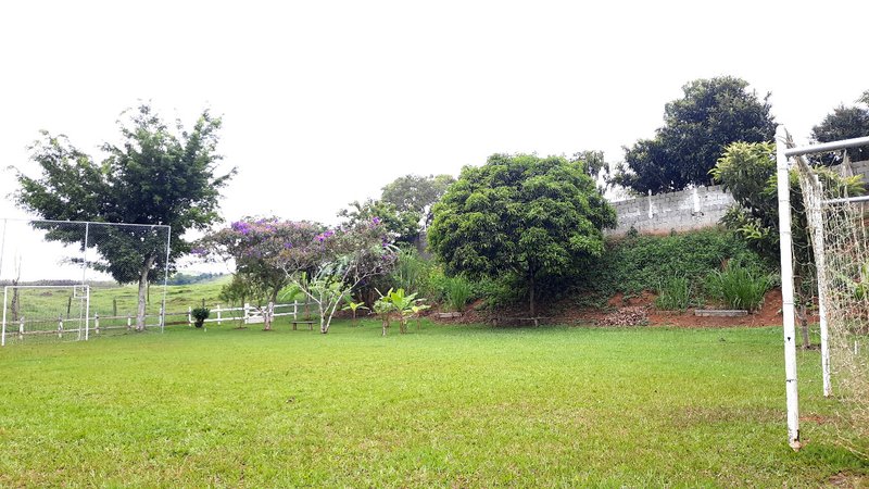 CHÁCARA COM 3.400 METROS EM SÃO JOSÉ DOS CAMPOS - São José dos Campos - 