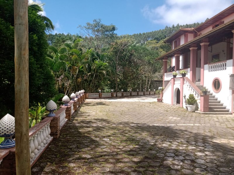 FAZENDA 116 HECTARES NO VALE DO PARAIBA - Pindamonhangaba - 