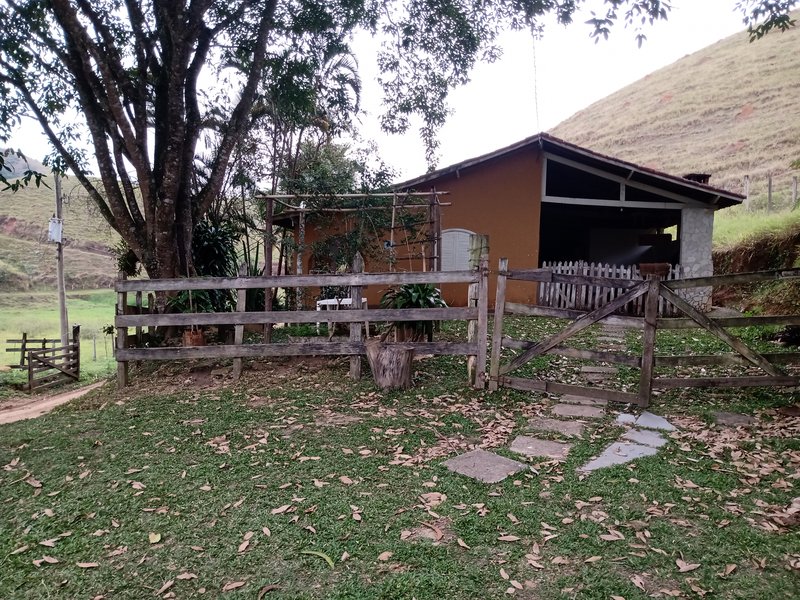 FAZENDA 121 HECTARES NO VALE DO PARAIBA - São José dos Campos - 