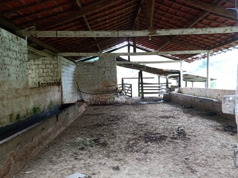 FAZENDA 121 HECTARES NO VALE DO PARAIBA - São José dos Campos - 