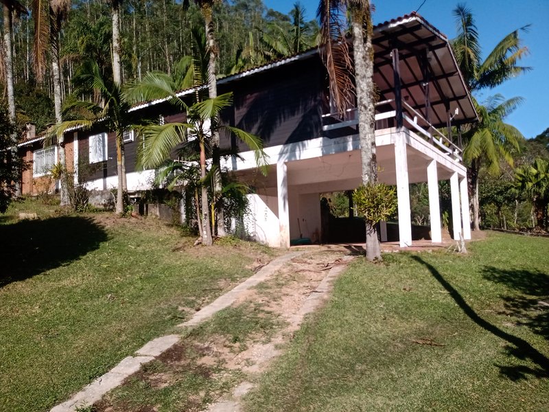 FAZENDA COM 150 HECTARES NO VALE DO PARAIBA - São José dos Campos - 