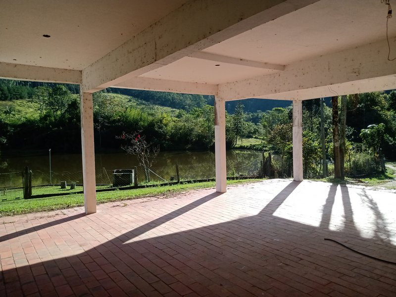 FAZENDA COM 150 HECTARES NO VALE DO PARAIBA - São José dos Campos - 